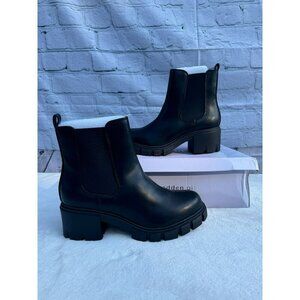 Madden girl black ankle Chelsea Tessa boots pull on chunky lug sole NWB size